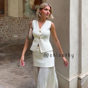 ZARINA™ –  Classy Sleeveless Button-Front Suit Vest main image 0